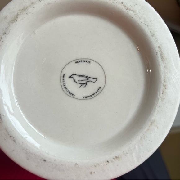 Anthropologie Limited Edition Golden Monogram Mug in Letter 'M' 13 oz - Picture 6 of 8